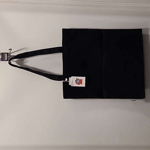 NWT Tom & Jerry black tote - Picture 2 of 4